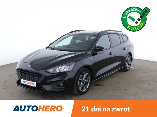 Ford Focus ST-Line, navi, klima auto, kamera i czujniki parkowania, ACC Mk4 (2018-)