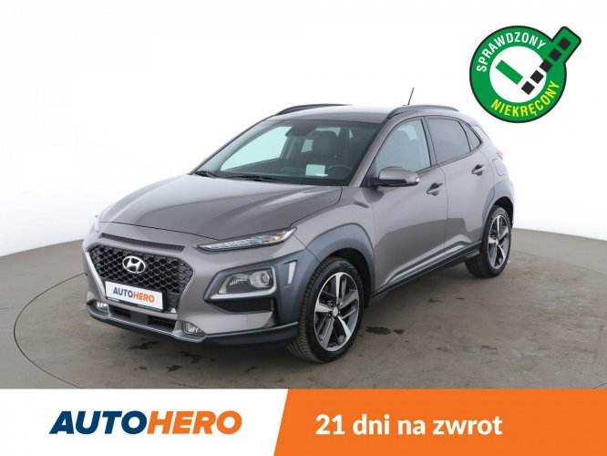 Hyundai Kona Pełna książka serisowa, 4WD, PDC, Podgrzewane fotele, Światła LED I (2017-2023)