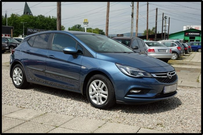 Opel Astra 1.4T 150KM* PDC* alu* grzane fotele i kierownica K (2015-2021)