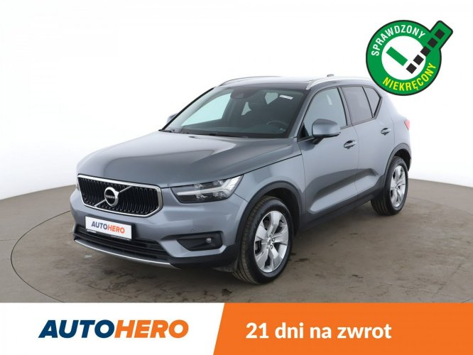 Volvo XC 40 FV23 D4 Automat AWD Momentum Panorama Navi Tempomat Grzane Fotele LED