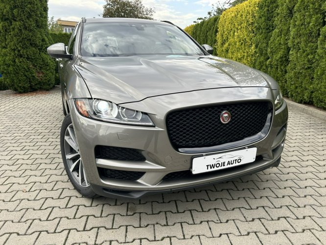 Jaguar F-PACE 2.0T 4x4 automat bardzo zadbany!