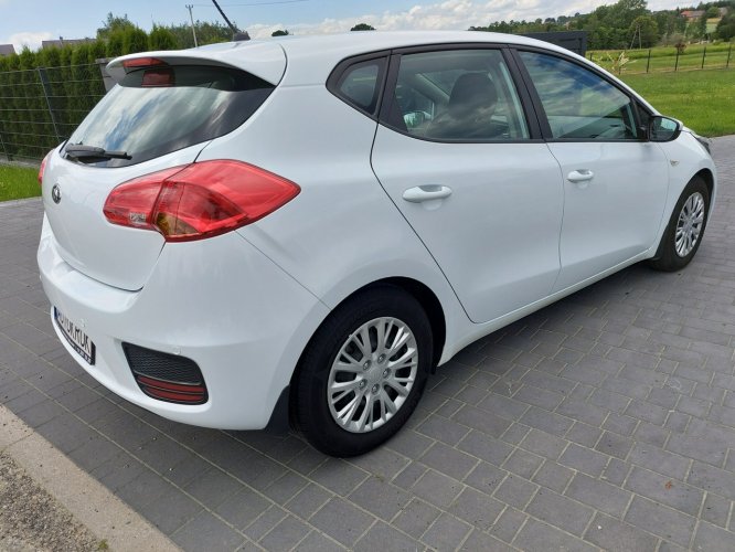 Kia Cee'd Polski salon, Bezwypadkowy II (2012-)