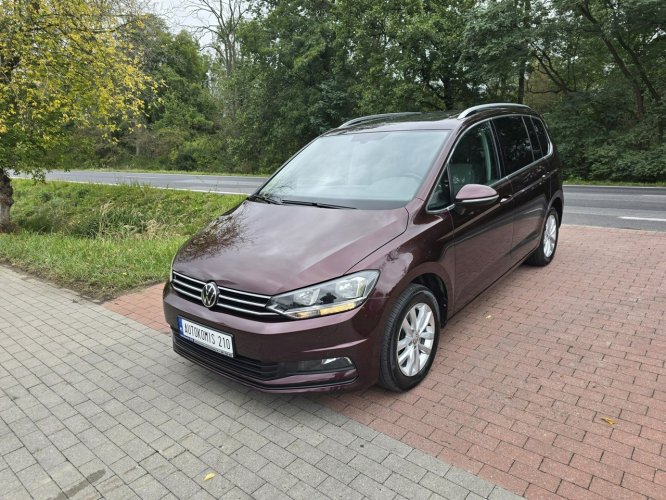 Volkswagen Touran Volkswagen Touran 1,5 benzynka z bardzo niskim przebiegiem 69 tys km ! III (2015-)