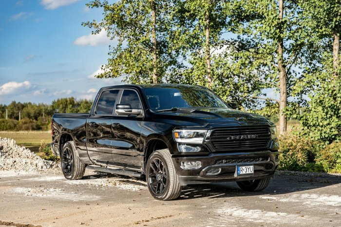 Dodge RAM Oryginalny przebieg / Bogato wyposażony / 5.7 V8 IV (2009-)