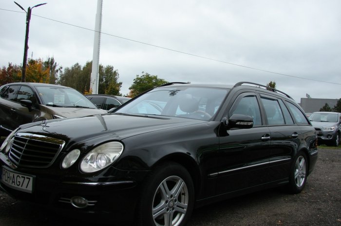 Mercedes E 220 MERC-E-220  Dobry  stan techniczny W211 (2002-2009)