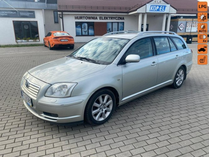 Toyota Avensis benzyna + LPG - 2005rok- Hak II (2003-2009)