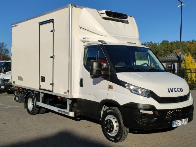 Iveco Daily 72C18 Chłodnia Agregat Carrier Vieno 350 8-Palet + Winda Ład-3.840kg  Zakupiony w Polskim Salonie Bezwypadkowy Super Stan  !!!