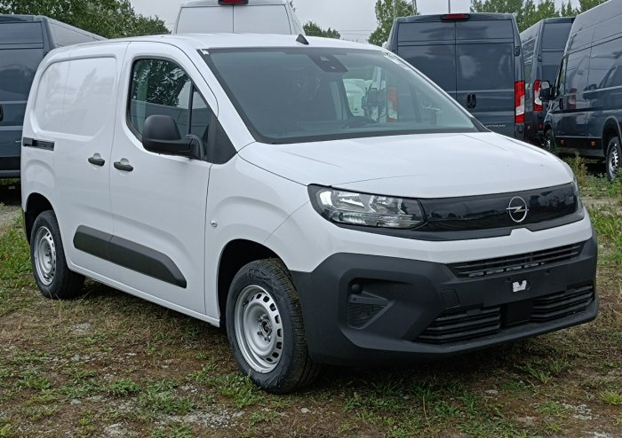 Opel Combo Opel Combo Cargo  L1, 1.5 102KM RP2024