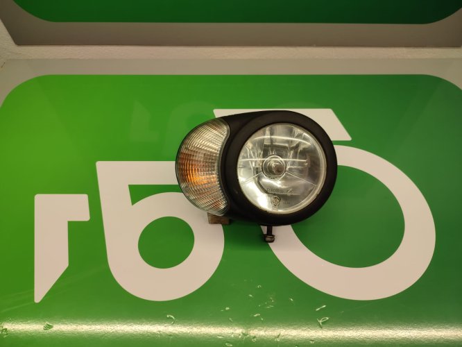 Lampa zespolona prawy przód  HANSA APZ531 H