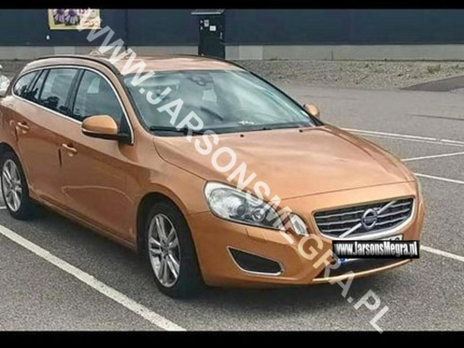 Volvo V60 D2 Manual I (2010-2018)