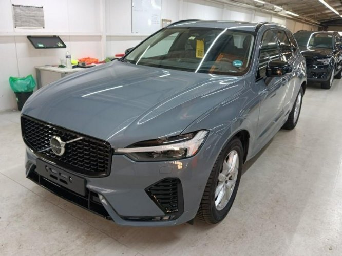 Volvo XC 60 Volvo XC60 B5 D Ultimate Dark Mild-Hybrid AWD II (2017-)