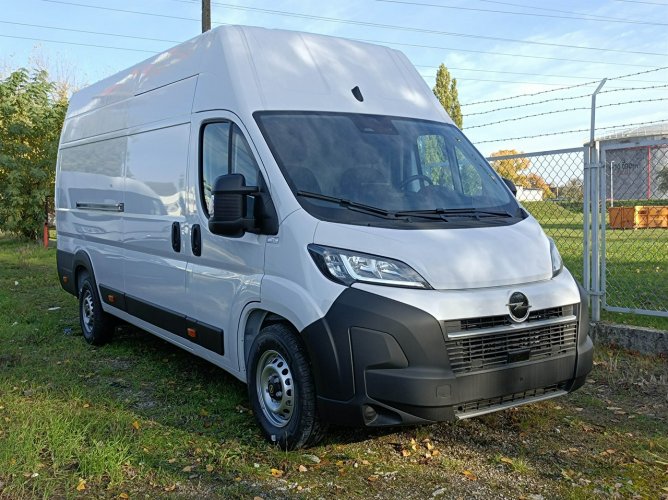 Opel Movano Opel Movano Furgon 180KM L4H3 -- 17m3 RP 2024 Pakiet Techno