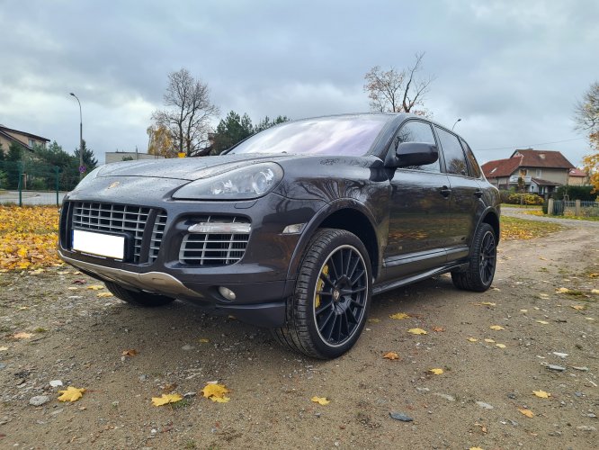 Porsche Cayenne TURBO S 550KM Wersja INDIVIDUAL