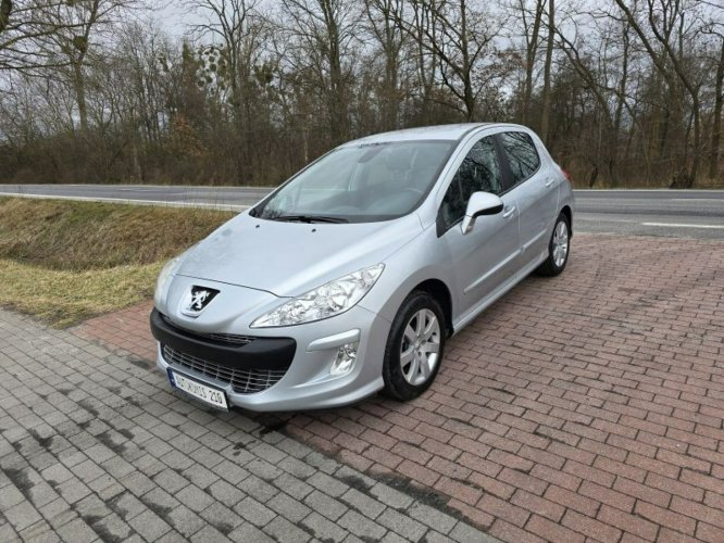 Peugeot 308 Peugeot 308 1,6V benzyna z niskim oryginalnym przebiegiem 110 tys km ! T7 (2008-2013)