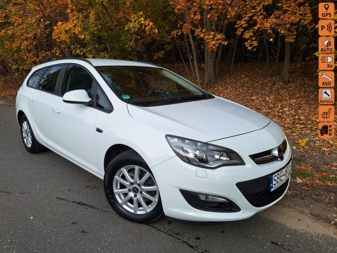 Opel Astra Sport Tourer Edition -pakiet zima- biksenon J (2009-2019)