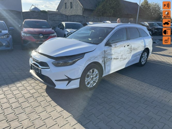 Kia Cee'd Climatronic Kamera Grzana kierownica fotele III (2018-)