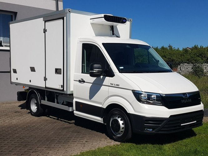 Volkswagen Crafter MAN TGE BLIŹNIAKI CHŁODNIA AGREGAT 6EP IZOTERM 3,39x2,10x1,90 GRZANIE