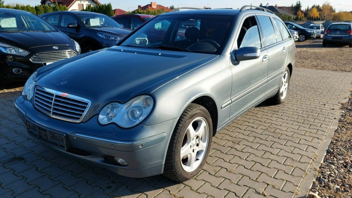 Mercedes C 180 1.8 143ps Kompressor Klimatyzacja Alusy 17 Niemcy 2xPDC Xenon W203 (2000-2007)