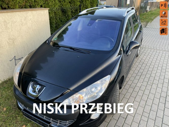 Peugeot 308 Benzyna, klimatronik, 9 airbag, światła dzienne, hak, 7 miejsc T7 (2008-2013)