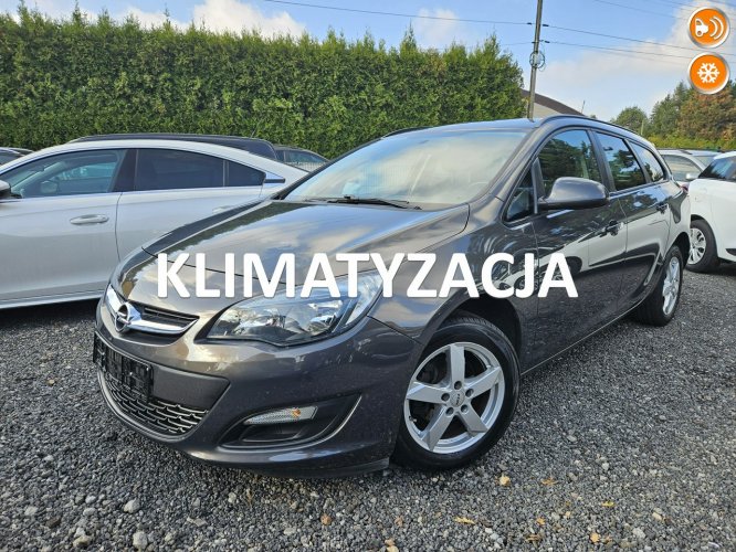 Opel Astra 12.2015 r. / Klimatyzacja / Tempomat / 6 Biegów / Czujniki parkowania J (2009-2019)