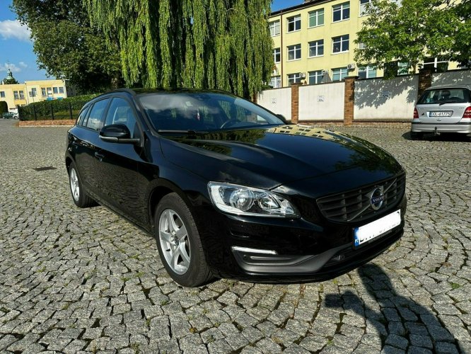 Volvo V60 2.0 D3 150KM Navi*PółSkóra*Klimatronik*PDC*Hak*SerwisVolvo 152tkm*2017 I (2010-2018)