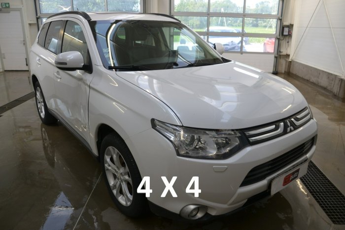 Mitsubishi Outlander 2,3 D 156 ps 4x4 * KAMERA COFANIA * climatronic * nawigacja * ICDauto III (2012-)