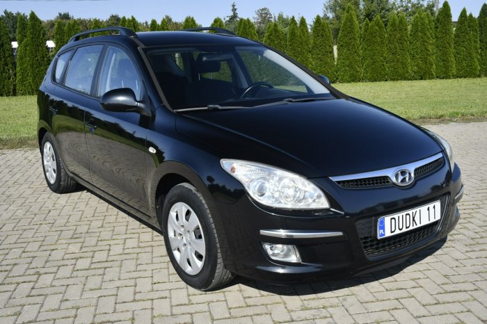 Hyundai i30 1,6benz. DUDKI11. Serwis.Klimatronic.Temp.El.szyby x4.Centralka.Hak I (2002-2013)