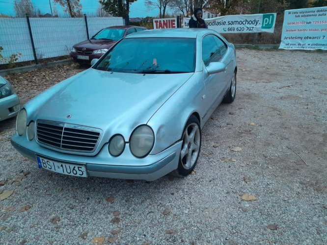 Mercedes CLK 200 2.0 100kw idealny na zimę Tanie Auta Fasty Szosa Knyszyńska 49 W208 (1997-2002)