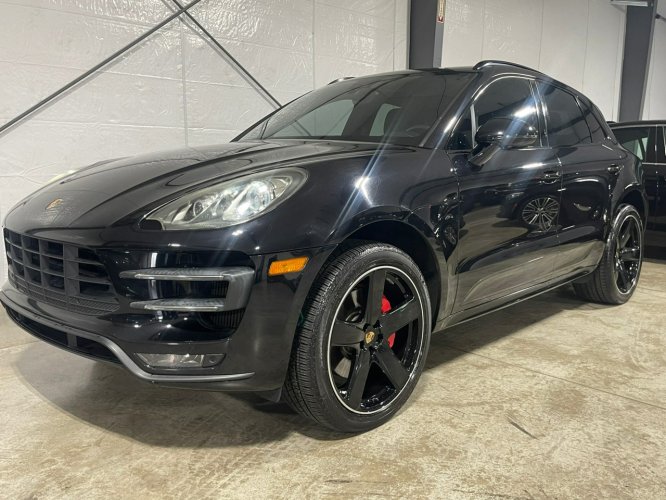 Porsche Macan 2016 Porsche Macan Turbo