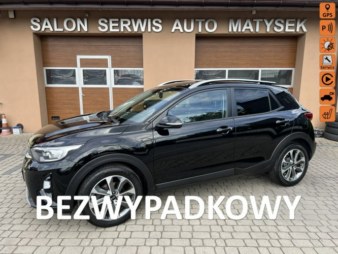 Kia Stonic 1,4 100KM  Rej02.2018r  Klima  Navi  Kamera  Koła lato/zima