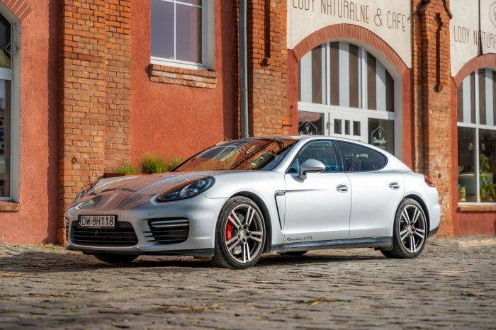 Porsche Panamera PORSCHE PANAMERA GTS Salon PL Bezwypadkowe Idealny Serwis ASO I WŁAŚCI