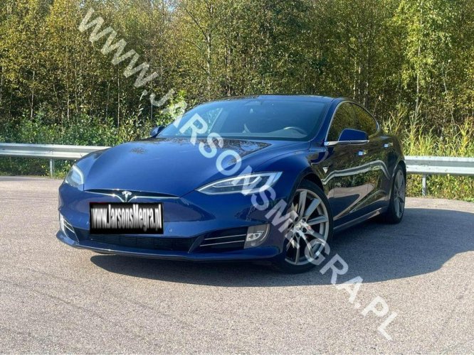 Tesla Model S 75D