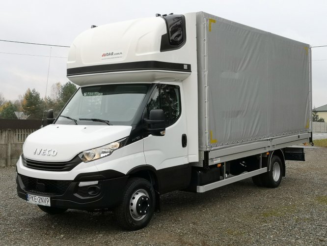 Iveco DAILY 72C18 Plandeka Niski Przebieg Salon Polska Jak Nowe! Jeden Właściciel! Kabina Sypialna! Z Ruchu Międzynarodowego! Okaz!