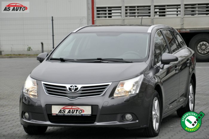 Toyota Avensis 1,6VVTi 132KM Soll/Alufelgi/Parktronic/Zadbany/Model2011 III (2009-)