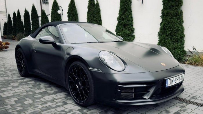 Porsche 911 FV 23% / SALON POLSKA / Pakiet SPORT CHRONO / Cabrio / Carrera 4 / 4x4 992 (2019-)