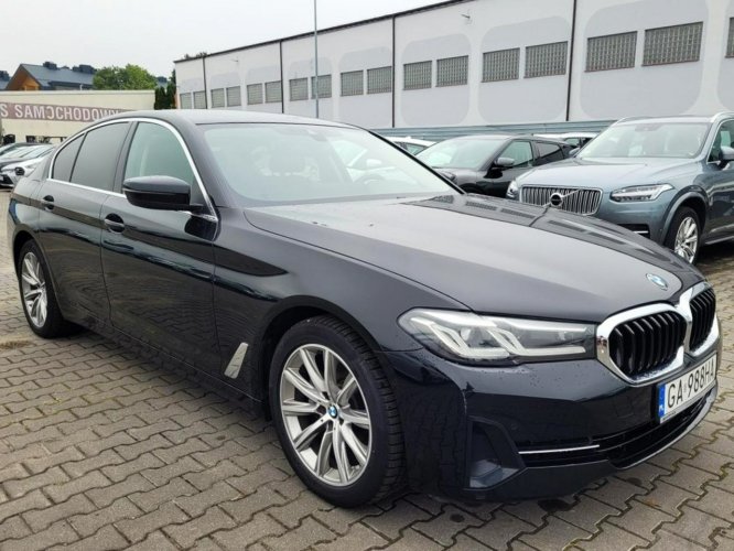 BMW 518 G30 (2017-)