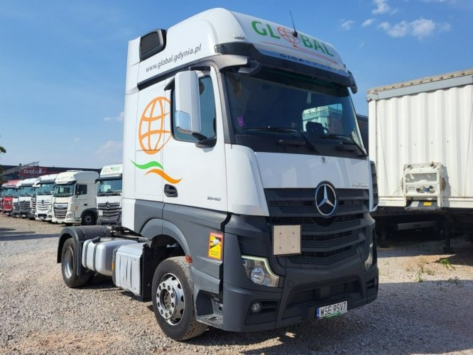 Mercedes Actros