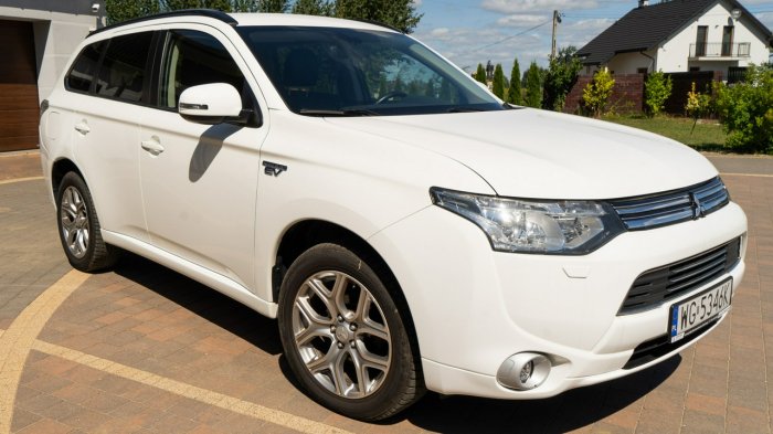 Mitsubishi Outlander Jak nowy III (2012-)