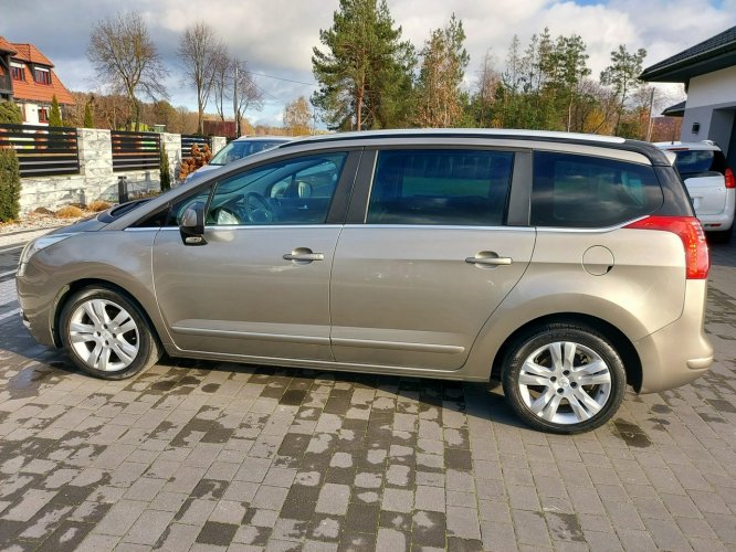 Peugeot 5008 I (2009-2017)