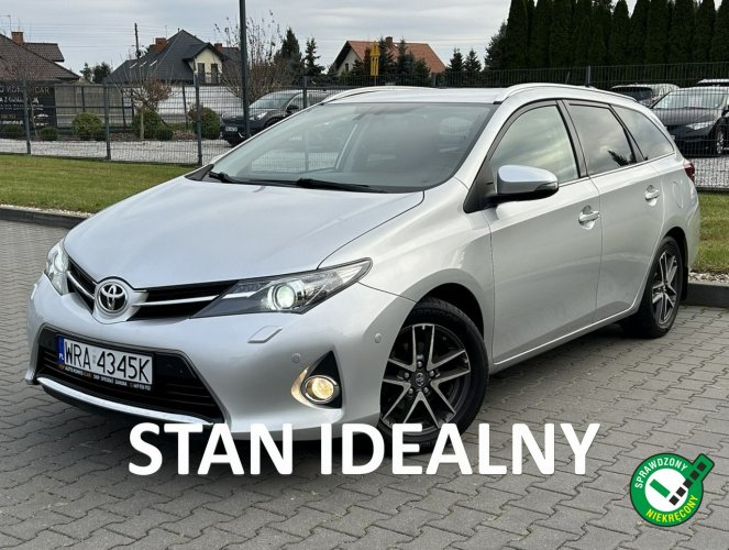 Toyota Auris XENON*Kamera*Cofania*Czujniki*Parkowania*Podgrzewane*Fotele*Serwis*ASO II (2012-)