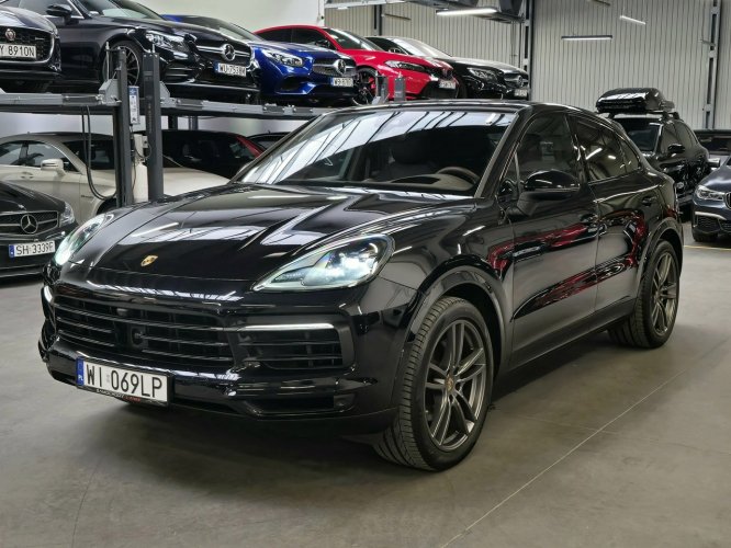 Porsche Cayenne Gwarancja 12.2025. Specyfikacja 582.000 zł. Drugie koła w cenie. III(2017-)