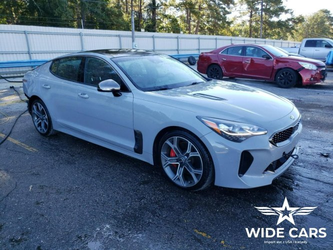 Kia Stinger GT2 RWD Automat V6 3.3l