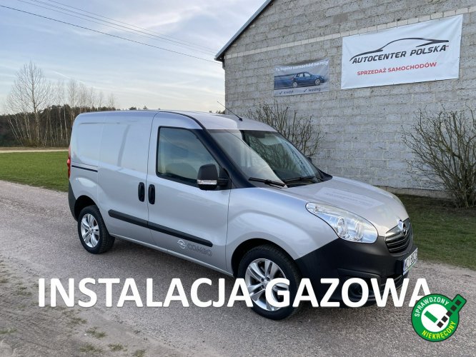 Opel Combo 1.4T 120KM LPG Mały przebieg   70 tys.  Nowy Gaz