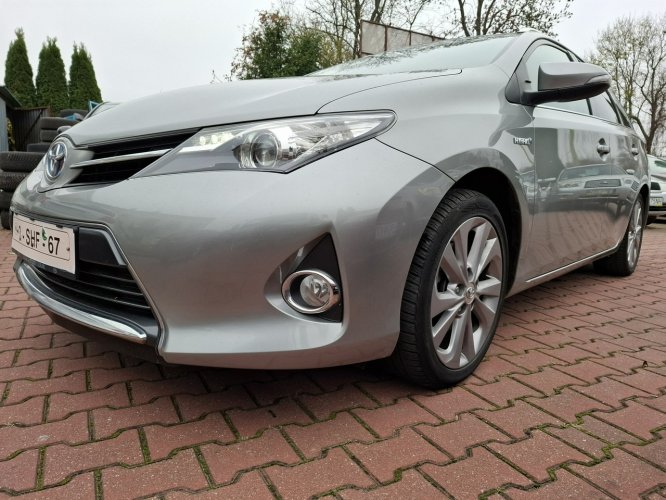 Toyota Auris 1.8 Benzyna / Hybryda. Oryginalny Przebieg. Zadbany. Serwisowany. II (2012-)