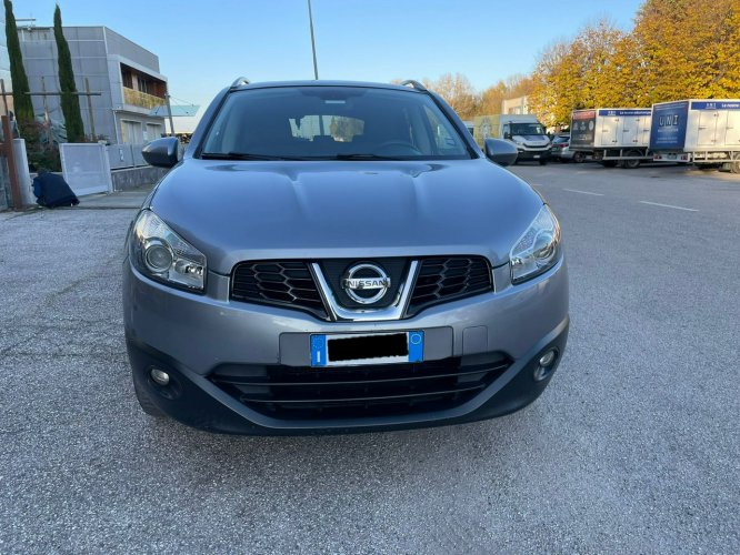 Nissan Qashqai panorama,navi,kamera cofania z Włoch I (2007-2013)