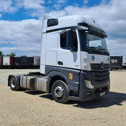 Mercedes Actros