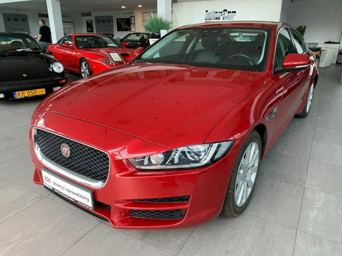 Jaguar XE 2.0D 180KM AUTO Prestige Faktura VAT23% I (2014-)