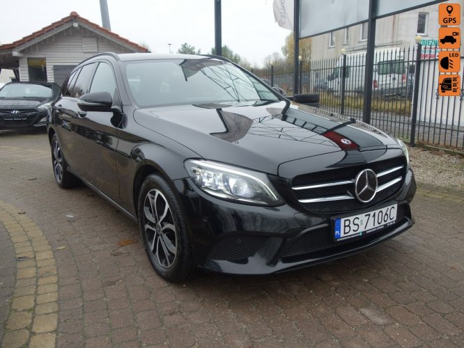 Mercedes C 220 Mercedes-Benz Klasa C 220D 195km bogate wyposażenie 9G Tronik W205 (2014-2021)