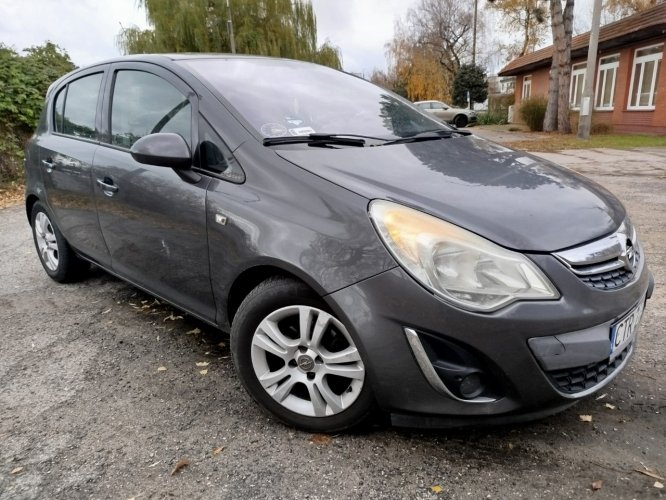 Opel Corsa 5 drzwi wsiadać i jezdzic zarejestrowana D (2006-2014)