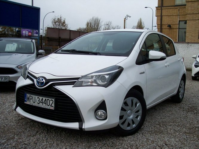 Toyota Yaris SALON PL. 100% bezwypadkowa + pełny serwis ASO III (2011-2019)